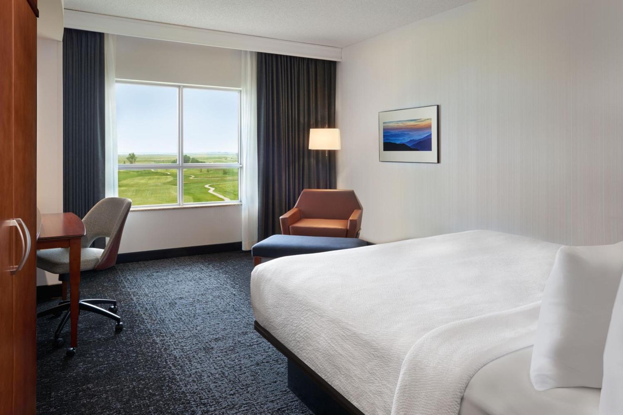 Courtyard By Marriott Calgary Airport Hotel Eksteriør billede